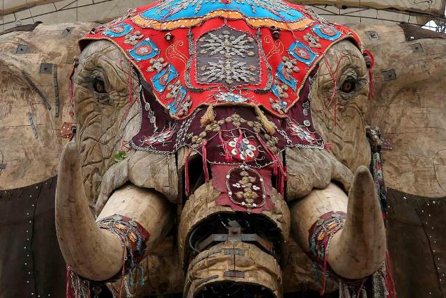 Elephant Royal de Luxe